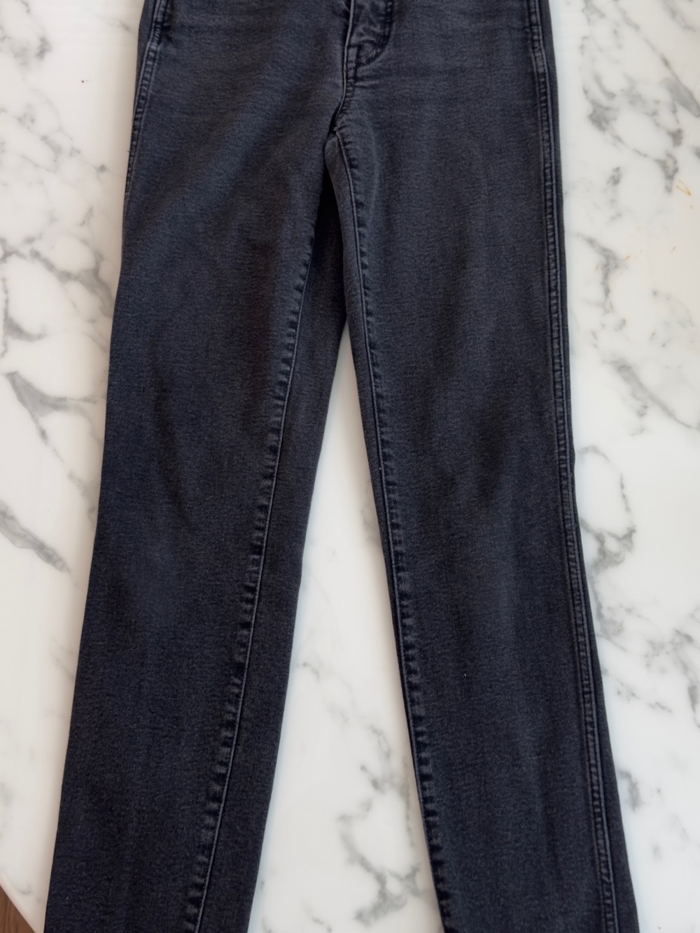Madewell Straight-Leg Jeans in Washed Black - mid rise stovepipe 24T